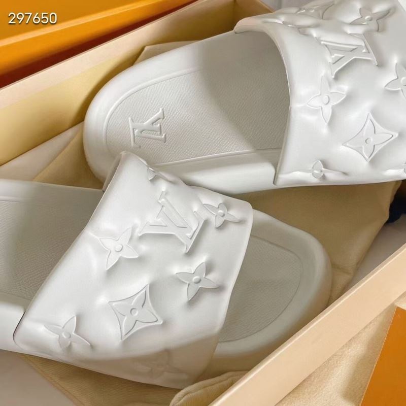 Louis Vuitton Slippers